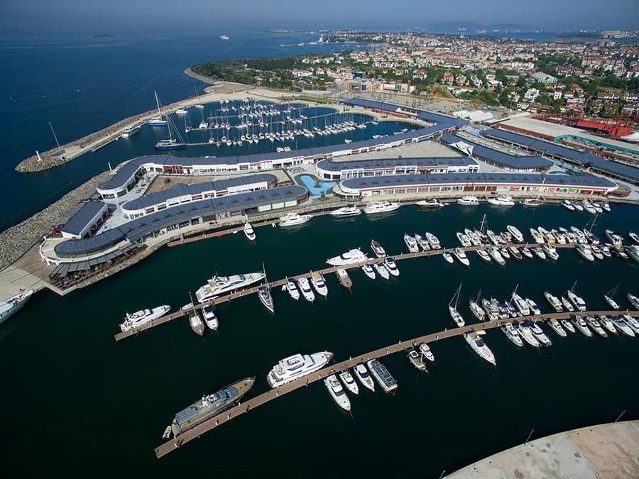 Viaport Marina (Tuzla) - 01K1X47ZSC8X6MDF8DDWCC9QKZ.webp